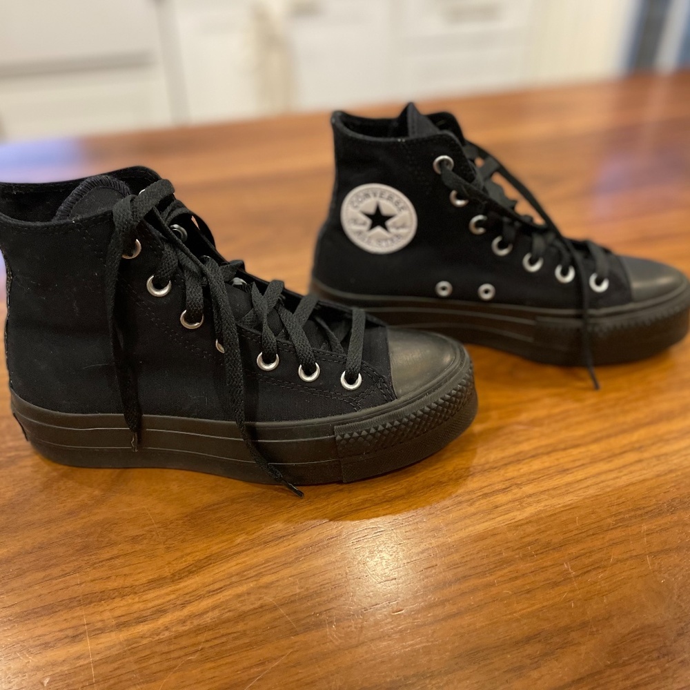 Converse Chuck Taylor NWT